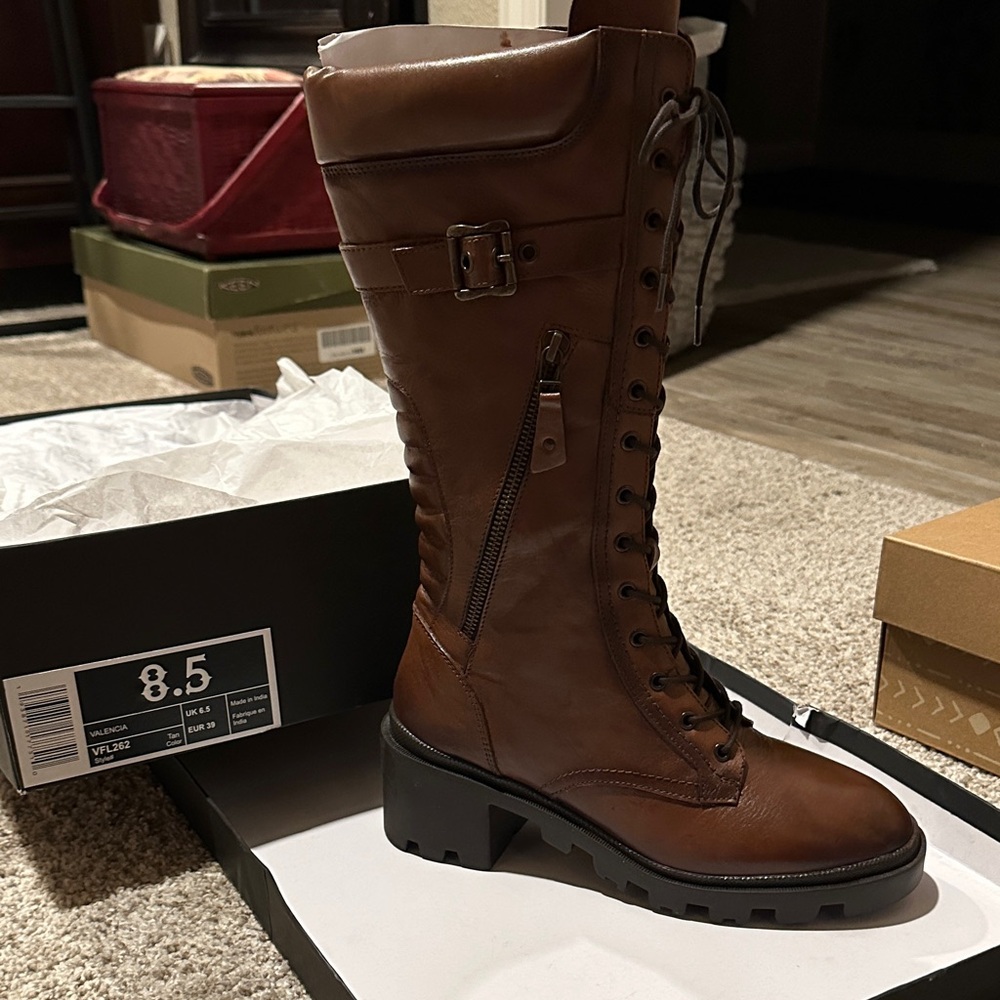 Elegant Brown Lace-Up Boots for Women